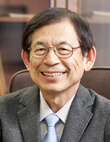 写真: 滋賀医科大学医学部附属病院長 松末吉隆